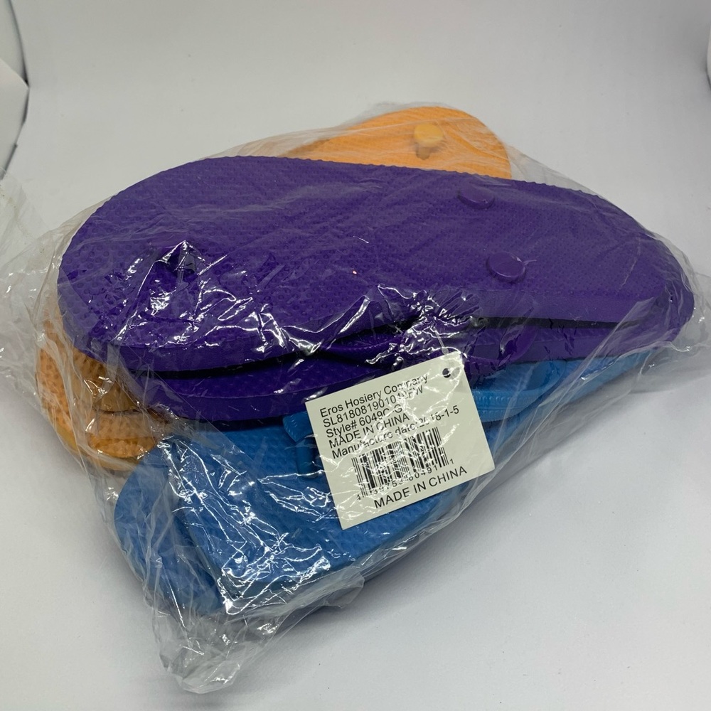 Bundle 3 sets of Flip Flops